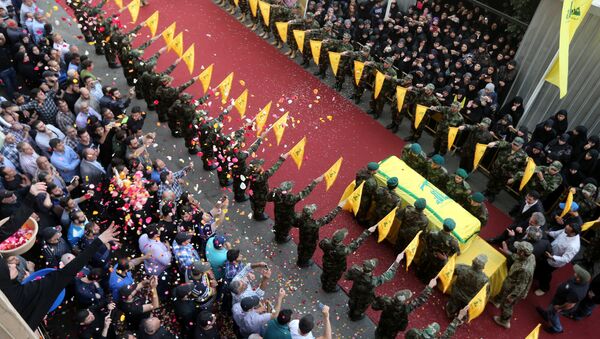 Funeral del uno de los líderes de Hizbulá, Mustafa Badreddine - Sputnik Mundo
