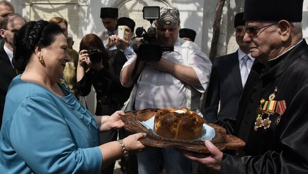La jefa de la Casa Imperial de los Románov, la Gran Duquesa María Vladímirovna en su visita a Crimea - Sputnik Mundo