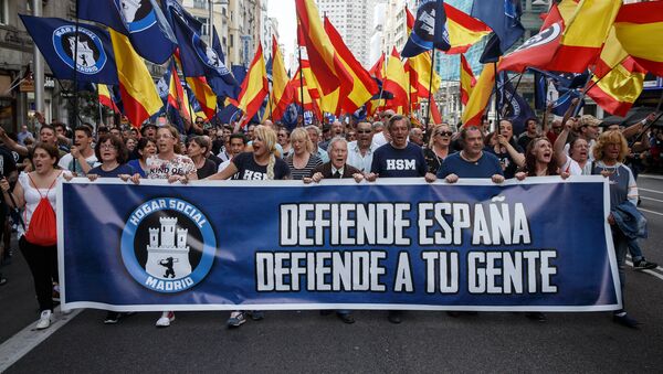Manifestación de ultraderecha 'Hogar Social de Madrid'. - Sputnik Mundo