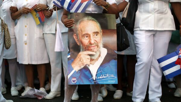 Retrato de Fidel Castro - Sputnik Mundo