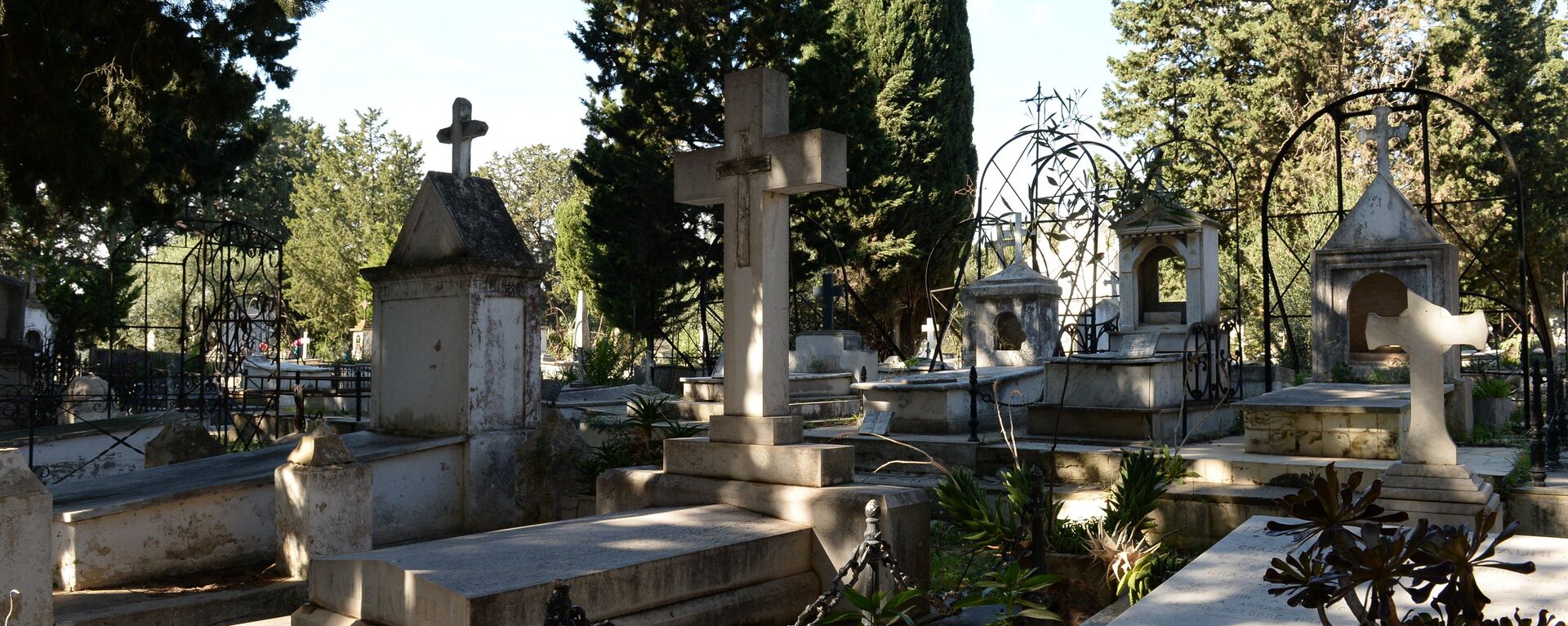 Cementerio - Sputnik Mundo, 1920, 15.04.2021