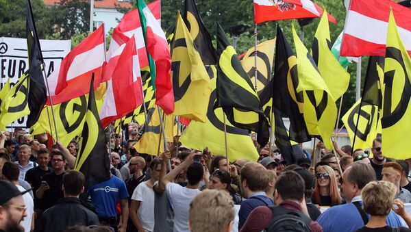 Enfrentamientos entre ultraderecha y antifascistas en Viena - Sputnik Mundo