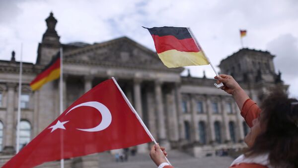 Banderas de Alemania y de Turquía - Sputnik Mundo