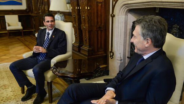 Opositor venezolano Henrique Capriles y presidente argentino Mauricio Macri - Sputnik Mundo