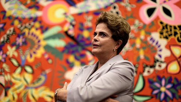Dilma Rousseff, presidenta apartada de Brasil - Sputnik Mundo