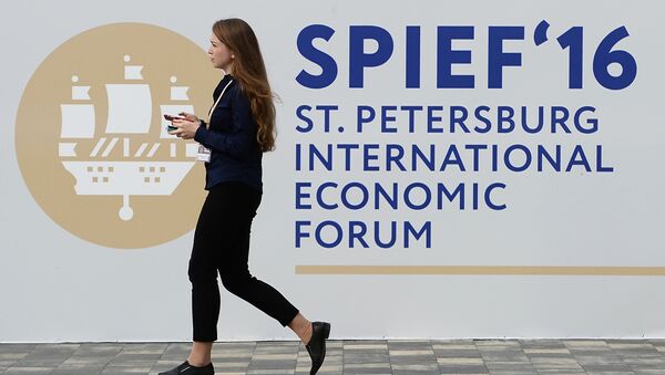 Preparations for St. Petersburg International Economic Forum's opening - Sputnik Mundo