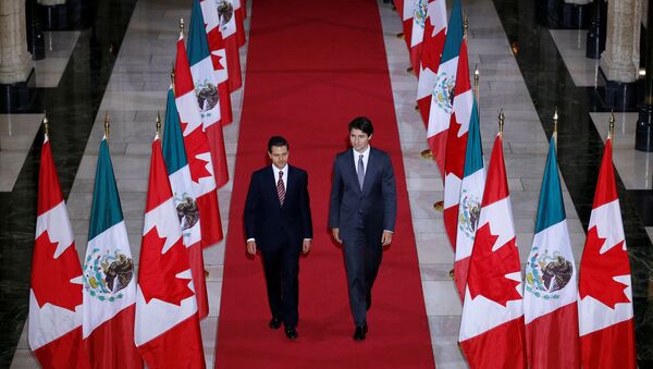 Presidente de México, Enrique Peña Nieto, y primer ministro de Canadá, Justin Trudeau - Sputnik Mundo
