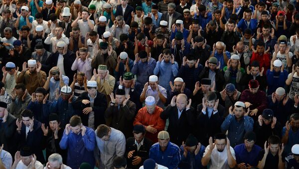 La celebración del Eid al-Fitr en Moscú - Sputnik Mundo