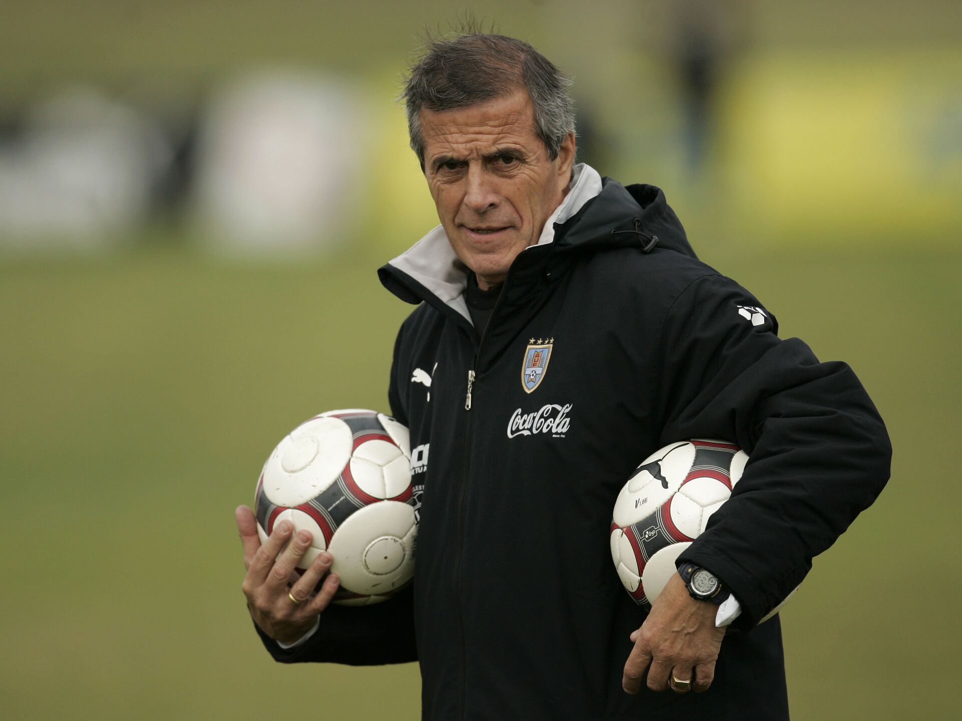 1.849 fotos e imágenes de óscar Tabárez Entrenador De Fútbol