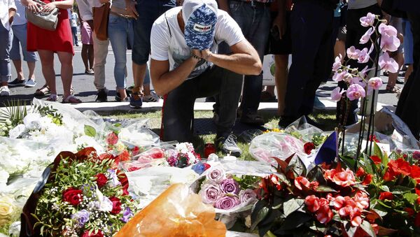 El atentado terrorista en la ciudad de Niza, Francia - Sputnik Mundo