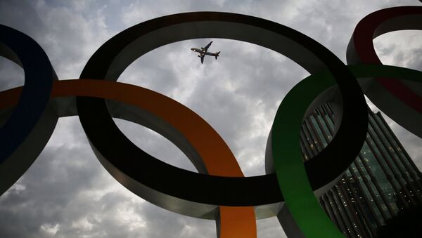 Los anillos de los Juegos Olímpicos en Río de Janeiro - Sputnik Mundo