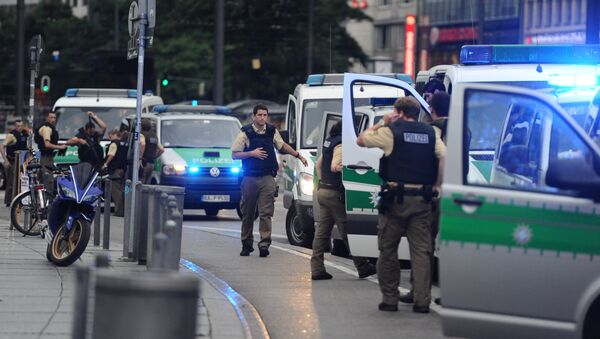 Policía en el área de la plaza Karlsplatz en Múnich - Sputnik Mundo