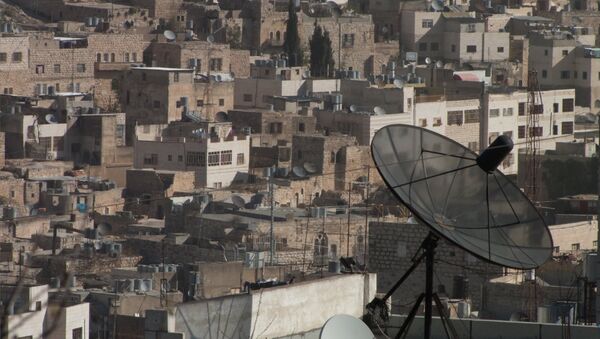 El asentamiento judío de Kiryat Arbaa junto a la ciudad de Hebrón, en la Cisjordania ocupada - Sputnik Mundo