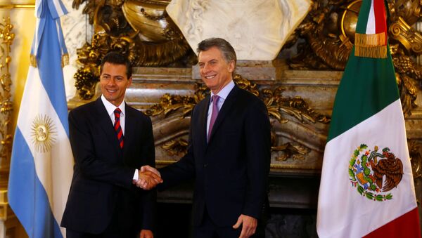 Presidente de México, Enrique Peña Nieto, y presidente de Argentina, Mauricio Macri (archivo) - Sputnik Mundo