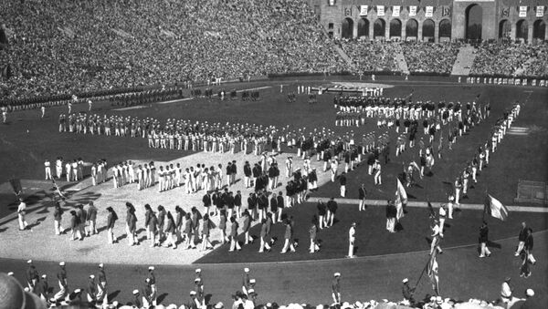 Ceremonia de apertura de los Juegos Olímpicos de 1932 - Sputnik Mundo