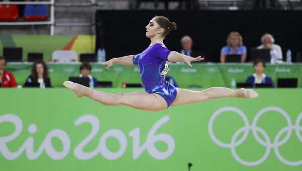 Aliyá Mustáfina, gimnasta rusa - Sputnik Mundo