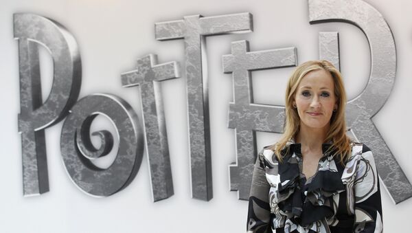 J. K. Rowling, la autora de los libros sobre Harry Potter - Sputnik Mundo