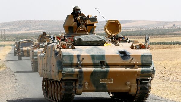 Los vehículos armados militares turcos - Sputnik Mundo
