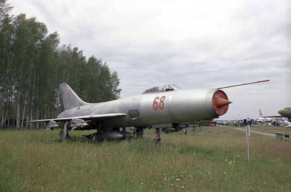 Caza-interceptor Su-9 Caza-interceptor Su-9 - Sputnik Mundo
