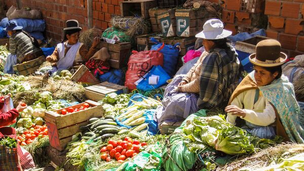 Un mercado boliviano - Sputnik Mundo