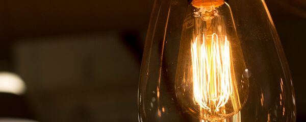 Lámpara eléctrica Lámpara eléctrica - Sputnik Mundo