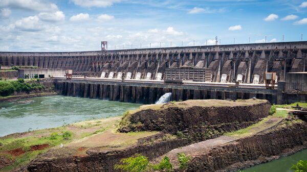 La represa hidroeléctrica de Itaipú - Sputnik Mundo