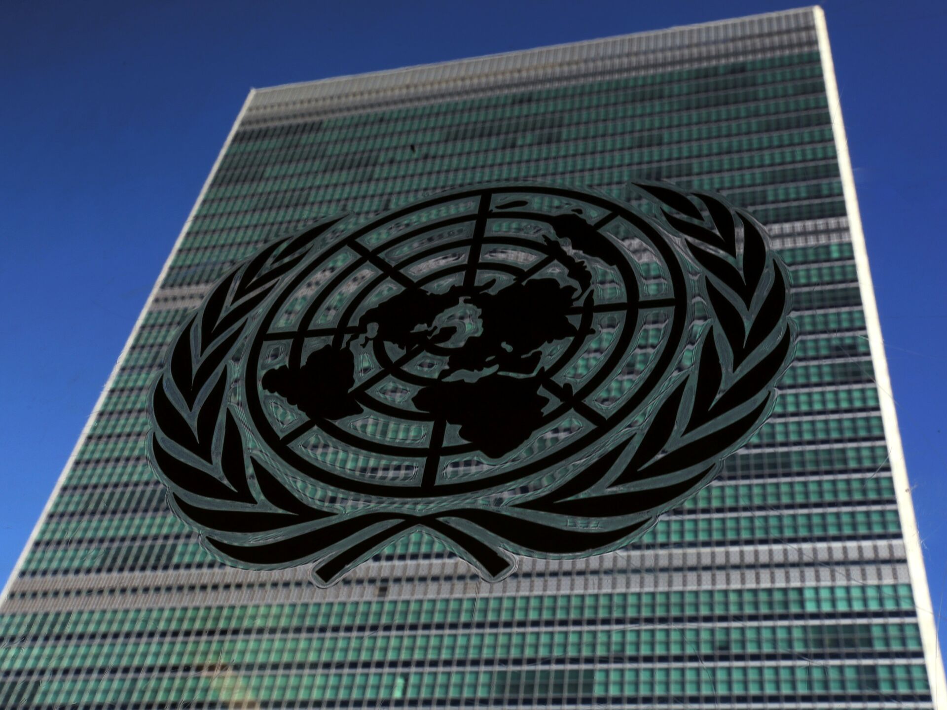 Оон n. Здание Генеральной Ассамблеи ООН. Штаб ООН В Нью-Йорке. Здание ООН В Нью-Йорке. Штаб квартира ООН.