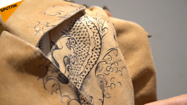 Diseñadora crea bolsos de piel… ¿humana? - Sputnik Mundo