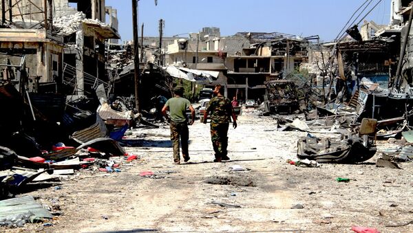 Los soldados del Ejército sirio en la parte de Alepo liberada de los terroristas - Sputnik Mundo