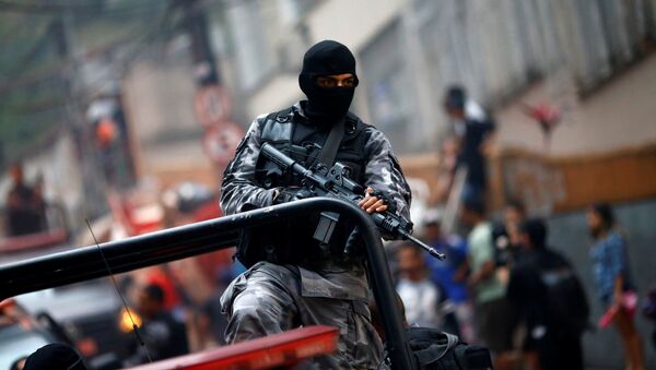 La policía en Río de Janeiro - Sputnik Mundo