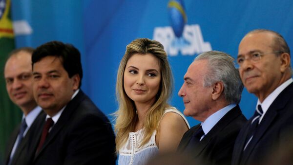 El presidente de Brasil, Michel Temer, con su esposa, Marcela Temer - Sputnik Mundo