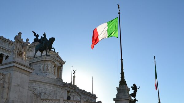 Bandera de Italia - Sputnik Mundo