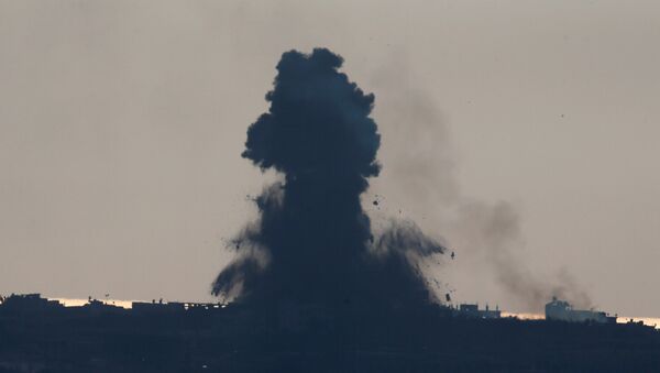 Ataque de Israel en Gaza (Archivo) - Sputnik Mundo