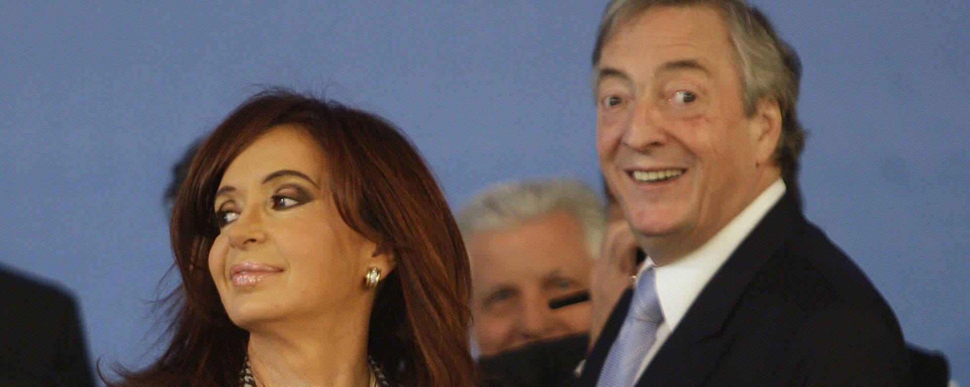 La vicepresidenta y exmandataria Cristina Fernández de Kirchner, y su esposo, expresidente de Argentina, Néstor Kirchner - Sputnik Mundo, 1920, 25.05.2023