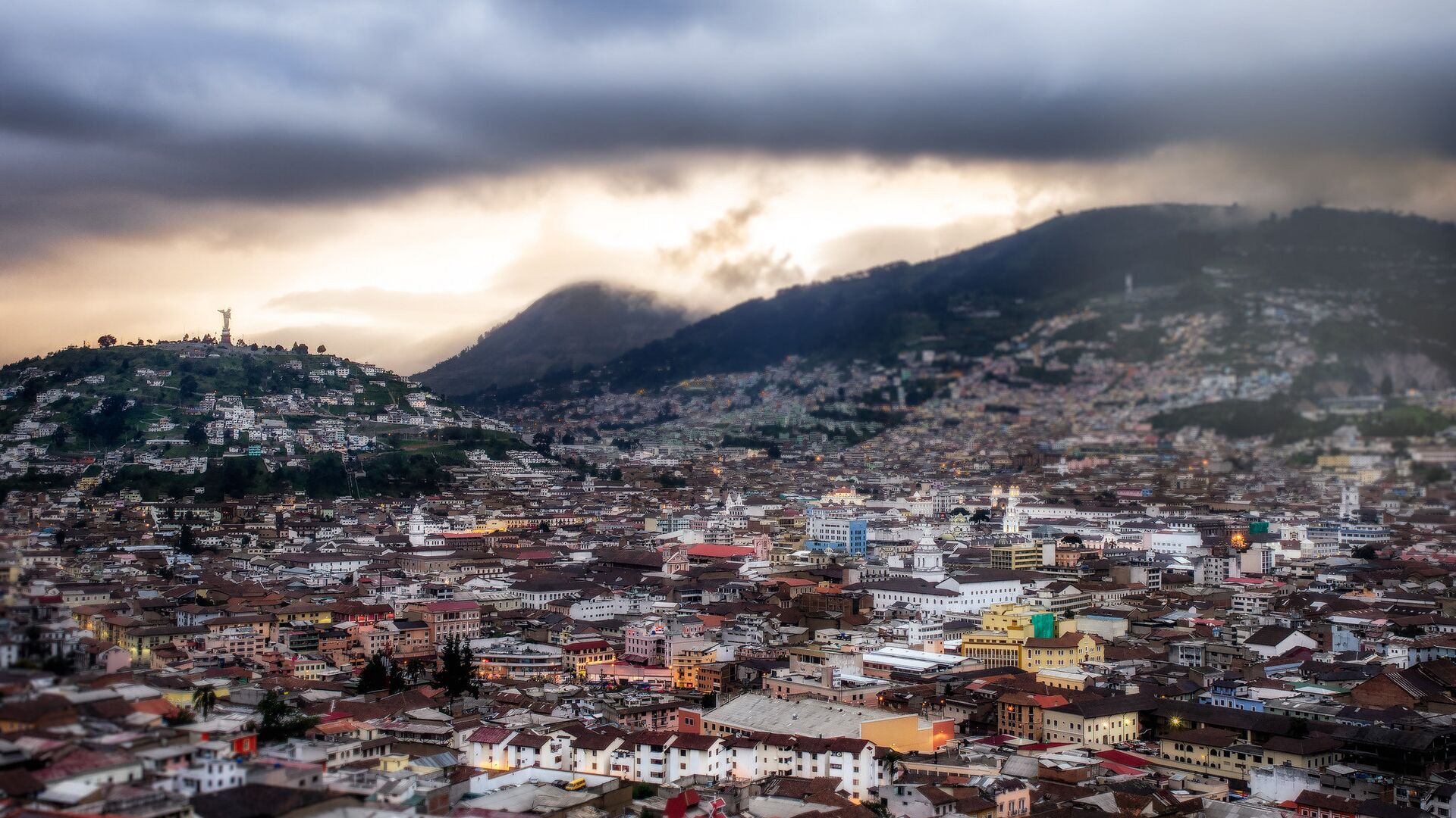 Quito, la capital de Ecuador - Sputnik Mundo, 1920, 30.11.2021