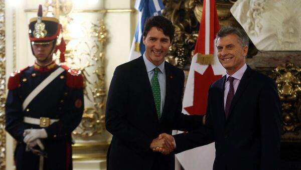Mauricio Macri, el presidente de Argentina, y Justin Trudeau, el primer ministro de Canadá - Sputnik Mundo