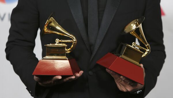 La ceremonia del Grammy Latino - Sputnik Mundo