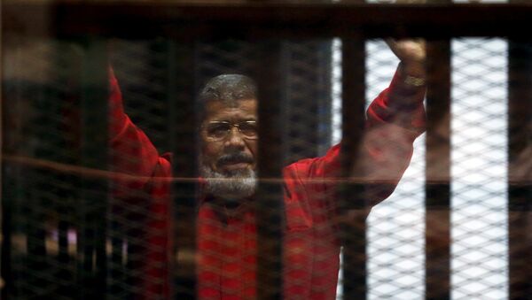 Former Egyptian President Mohamed Mursi (archivo) - Sputnik Mundo