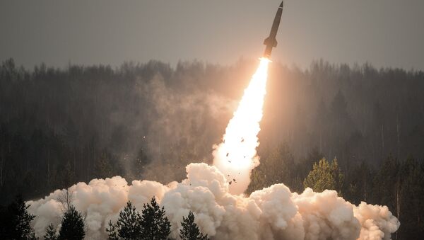 Lanzamiento de un misil ruso (archivo) - Sputnik Mundo