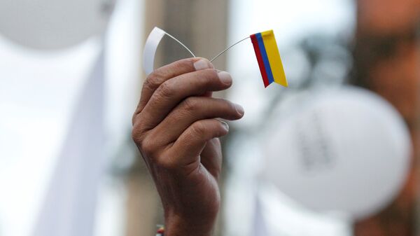 Símbolo de paz con FARC en Colombia - Sputnik Mundo