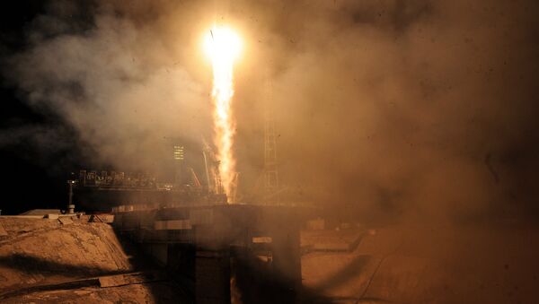 Lanzamiento de un cohete Soyuz - Sputnik Mundo