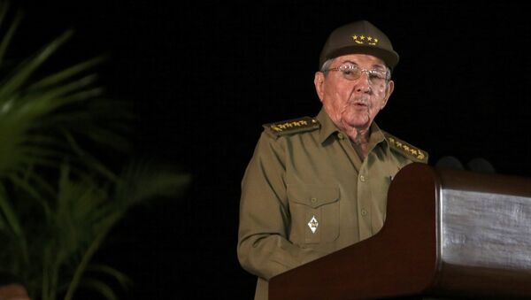 Raúl Castro, el presidente cubano y primer secretario del Comité Central del Partido Comunista de Cuba - Sputnik Mundo