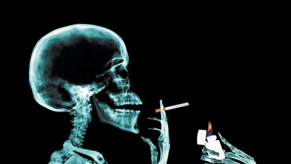 Hábito de fumar - Sputnik Mundo