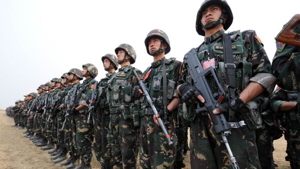 Militares chinos durante las maniobras chino-paquistaníes (archivo) - Sputnik Mundo