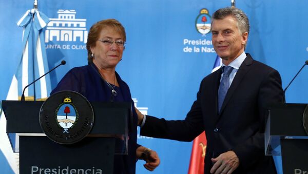 Presidenta de Chile, Michelle Bachelet, y presidente de Argentina Mauricio Macri - Sputnik Mundo