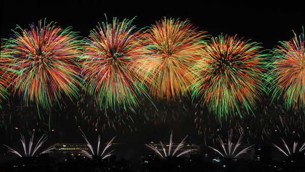 Fuegos artificiales del Año Nuevo en Copacabana, Brasil - Sputnik Mundo