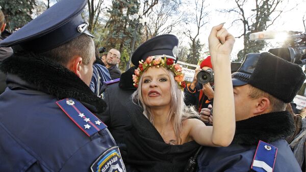 Una protesta de Femen en Ucrania (archivo) - Sputnik Mundo