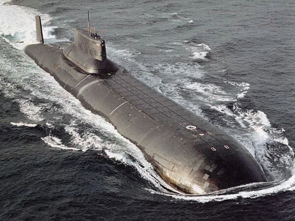 Un submarino de la clase Akula en el mar Un submarino de la clase Akula en el mar - Sputnik Mundo