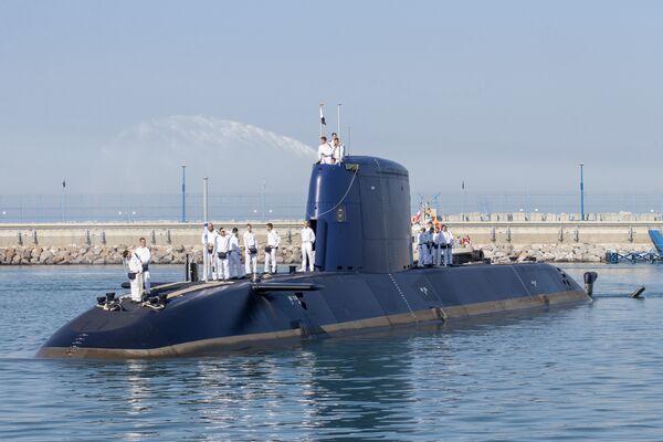 En septiembre de 2015, Israel recibió la entrega de los cuartos submarinos de la clase Dolphin 2 de Alemania En septiembre de 2015, Israel recibió la entrega de los cuartos submarinos de la clase Dolphin 2 de Alemania - Sputnik Mundo