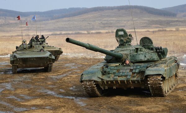 Etapas del biatlón de tanques en las regiones de Primorie y Voronezh - Sputnik Mundo